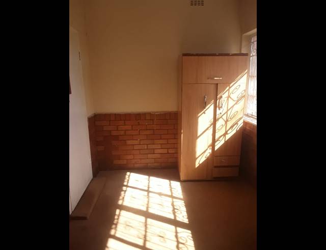 1 bed property to rent in OBSERVATORY